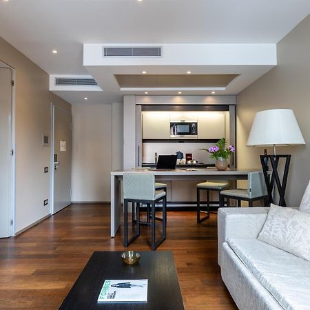 Nj Hotels & Apartments San Pietro All'Orto 6 Milano Ngoại thất bức ảnh