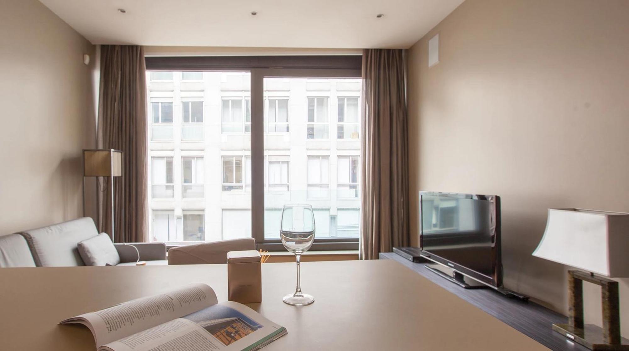 Nj Hotels & Apartments San Pietro All'Orto 6 Milano Ngoại thất bức ảnh