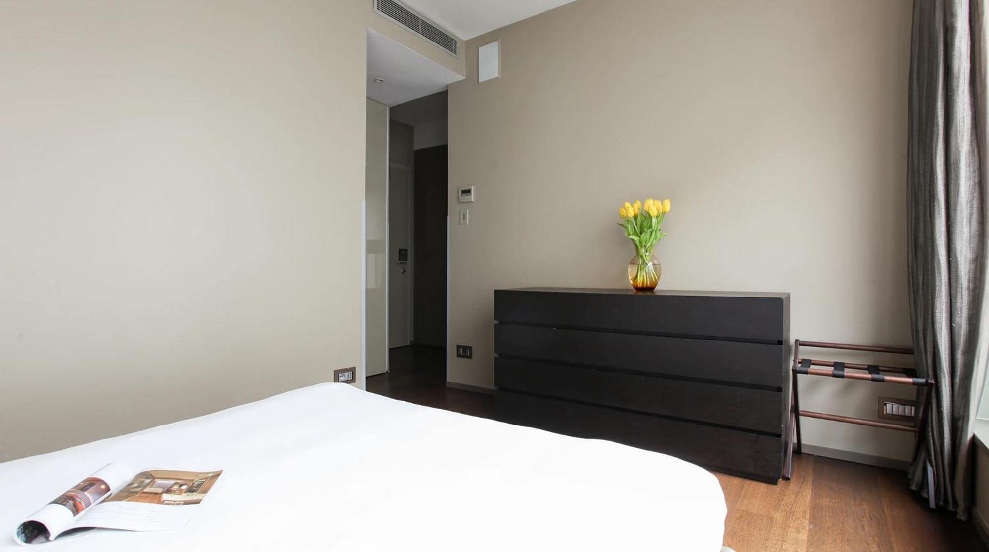 Nj Hotels & Apartments San Pietro All'Orto 6 Milano Ngoại thất bức ảnh