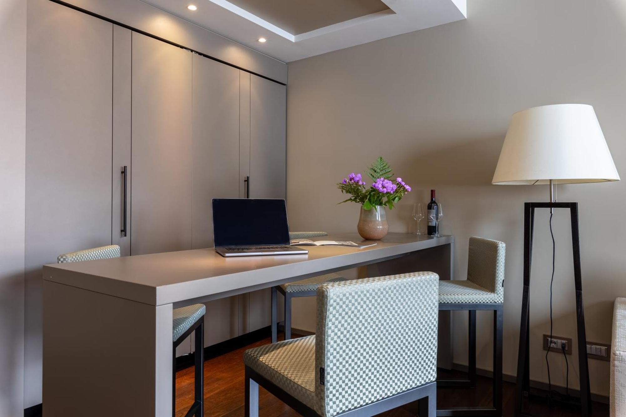 Nj Hotels & Apartments San Pietro All'Orto 6 Milano Ngoại thất bức ảnh