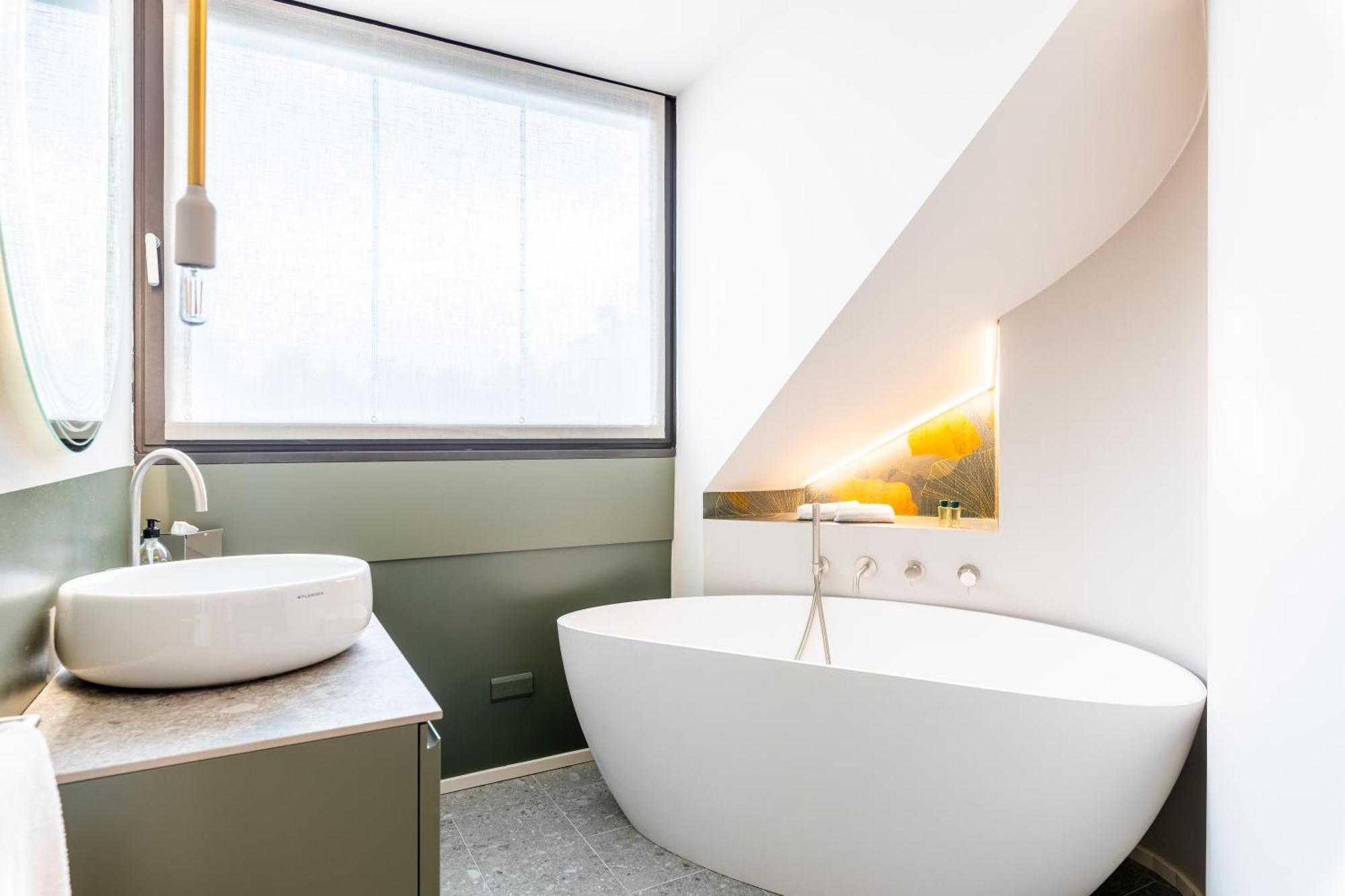 Nj Hotels & Apartments San Pietro All'Orto 6 Milano Ngoại thất bức ảnh